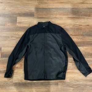 Nike Full Zip lightweight Rain Jacket